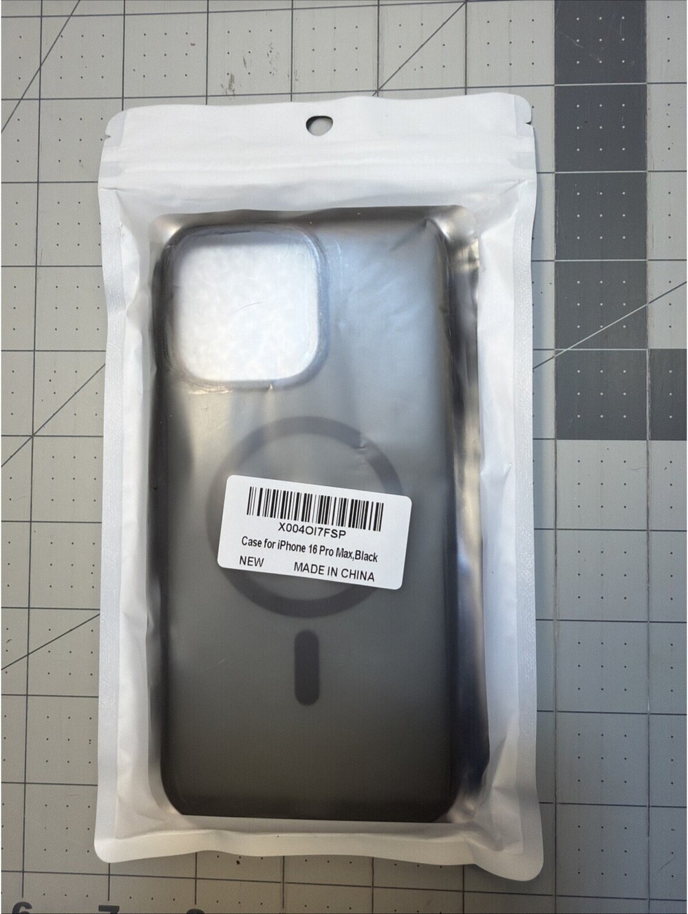 iPhone 16 Pro Max iPhone Case Black NEW!
